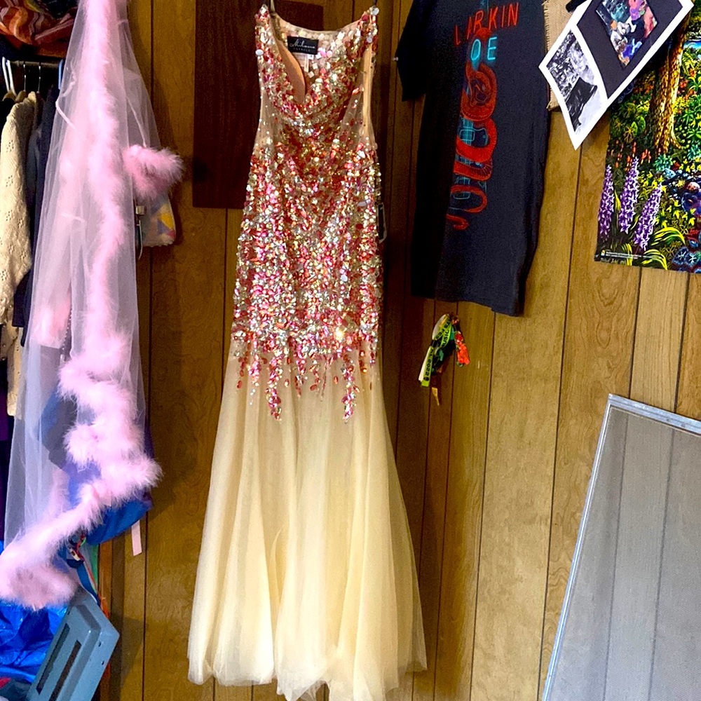 Milano Formal Dress